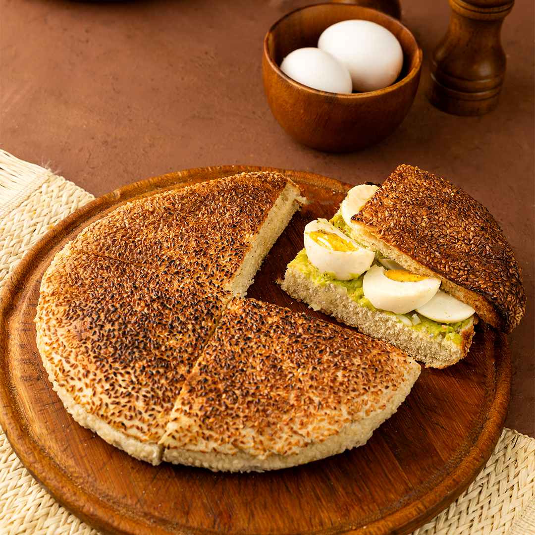 توست افوكادو وبيض توست أفوكادو وبيض - الصورة 1